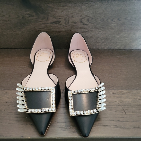 Roger Vivier black leather flats with bling bling buckle - Picture 1 of 9